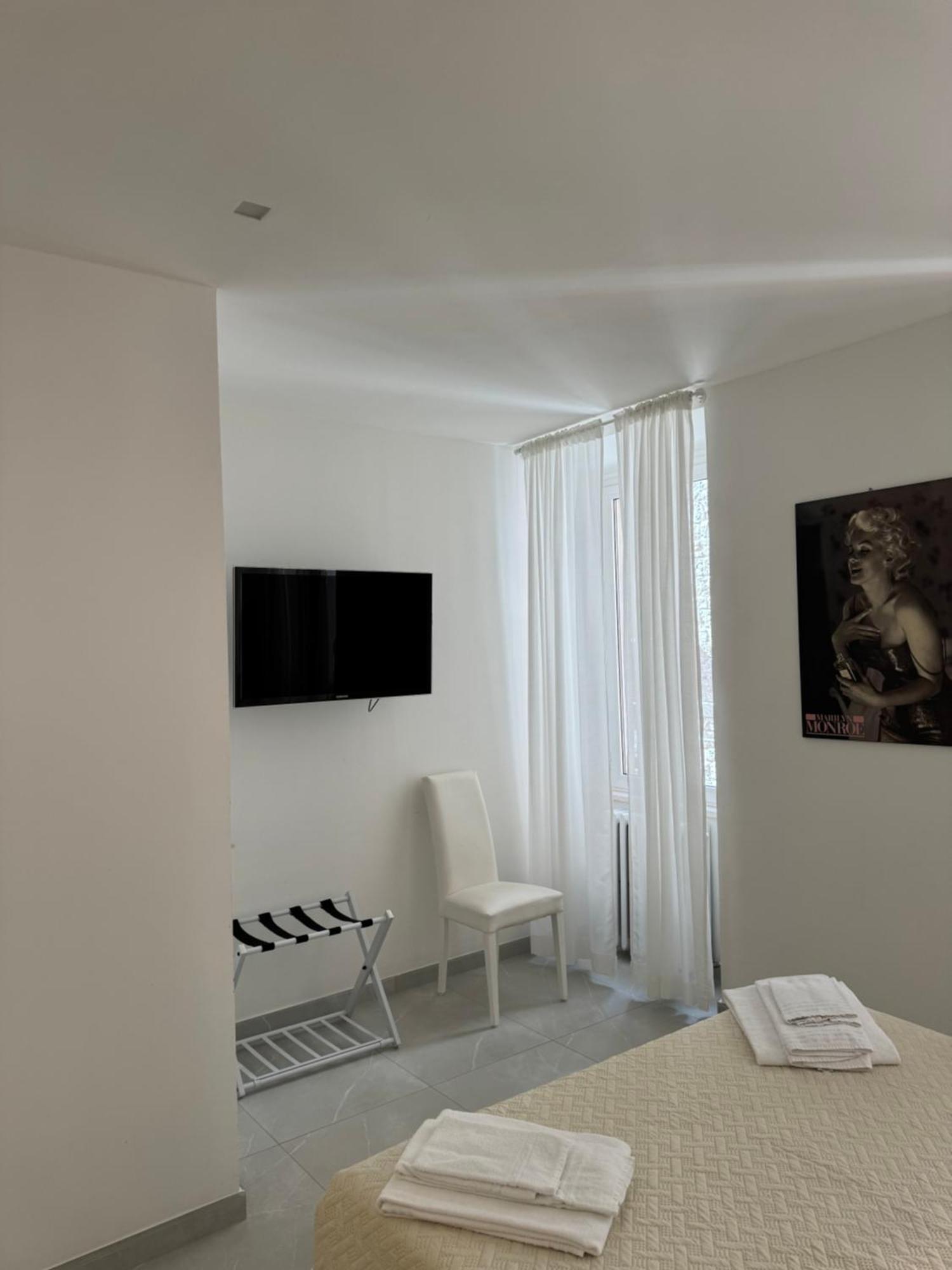 Re House Suite & Deluxe Apartament Ascoli Piceno Dış mekan fotoğraf